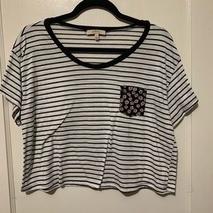 Striped Daisy Pocket Crop Top